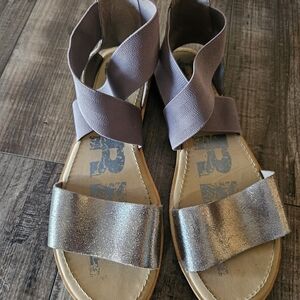 Sorel Kids Sandals in Silver and Gray
